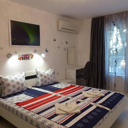 Apartament Holiday ブルガス エクステリア 写真