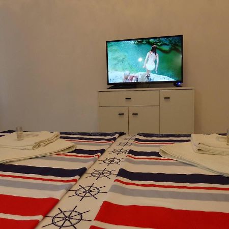 Apartament Holiday ブルガス エクステリア 写真