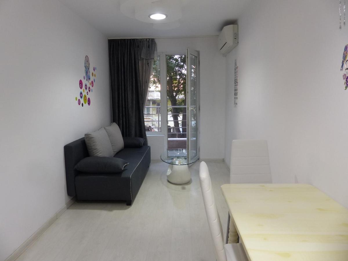 Apartament Holiday ブルガス エクステリア 写真