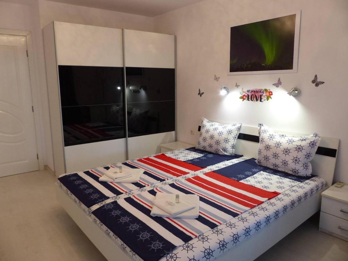 Apartament Holiday ブルガス エクステリア 写真