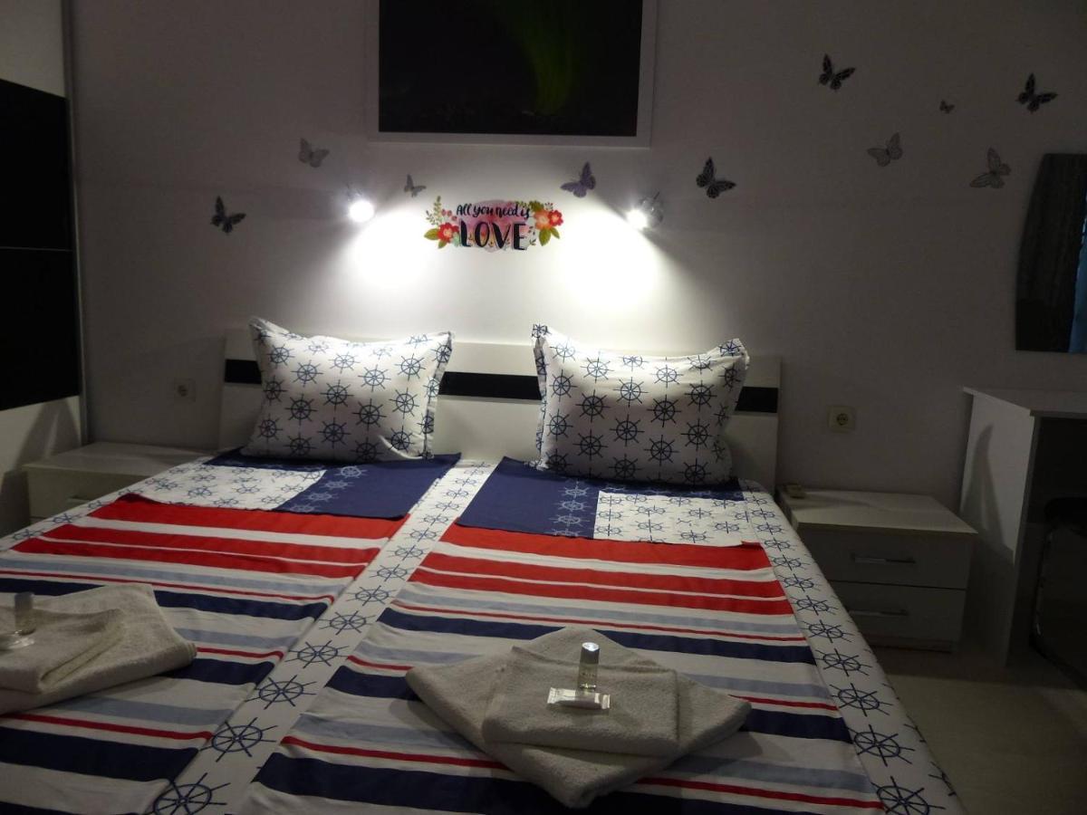 Apartament Holiday ブルガス エクステリア 写真